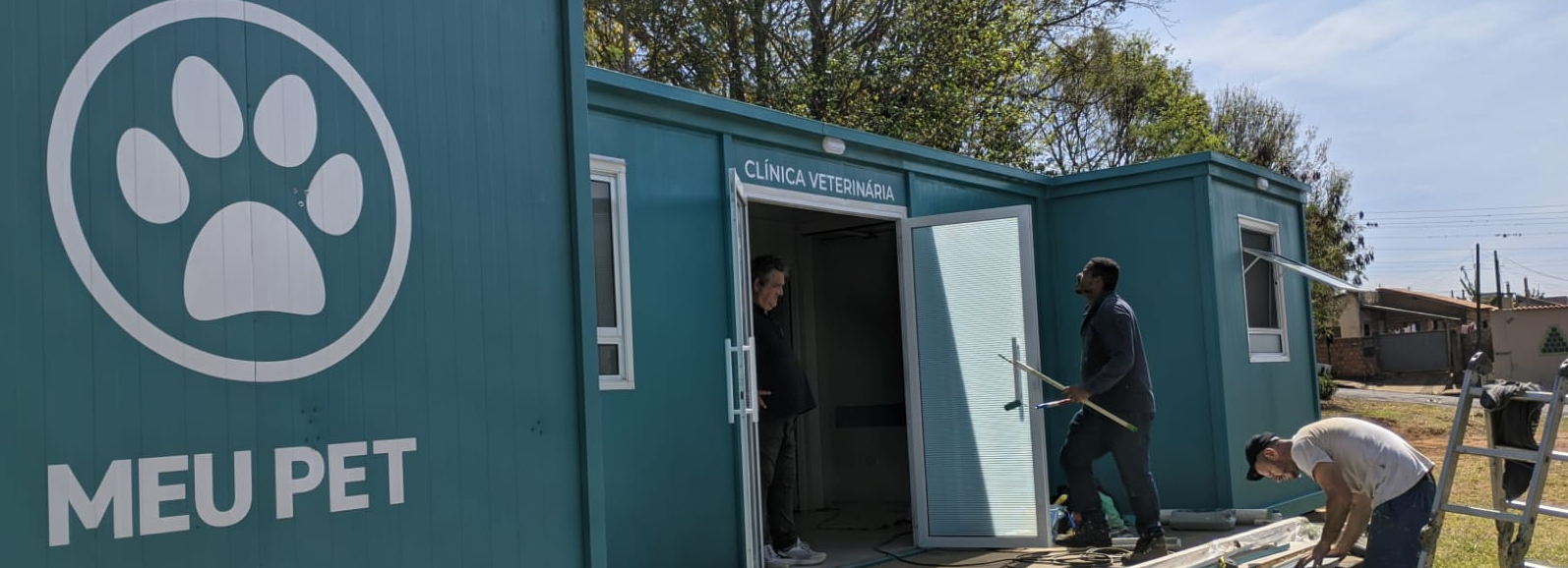 Cerqueira César é contemplada com o Programa Meu Pet Contêiner para Saúde Animal 