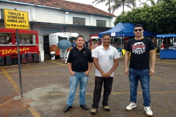 Prefeitura disciplina área para trailers e ambulantes 