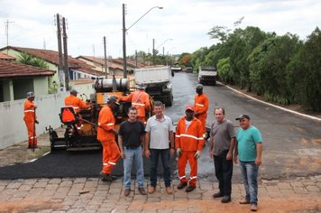 Jardim São Lucas recebe recapeamento