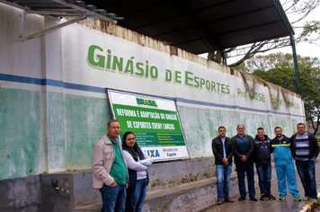  Prefeitura inicia a reforma do ginásio Edeny Lanças