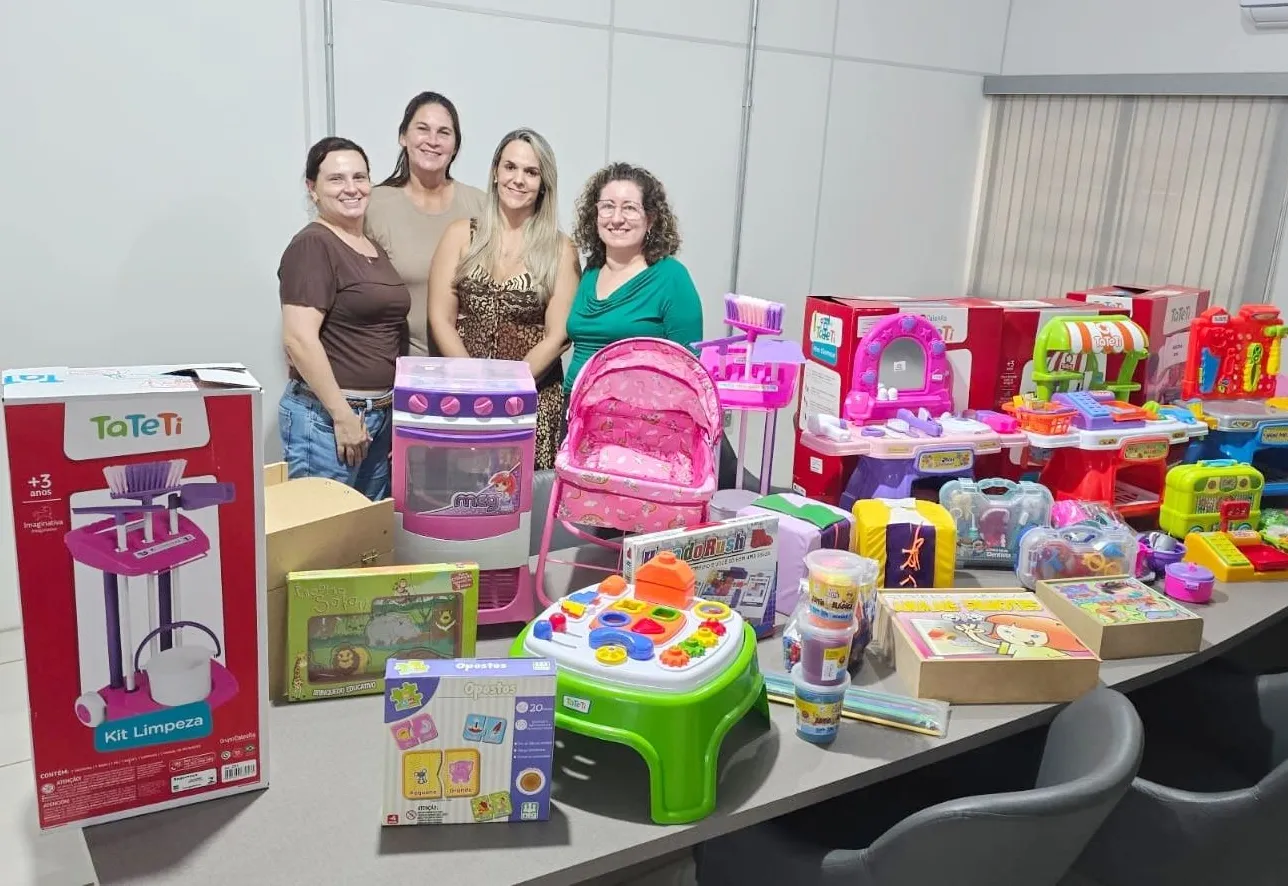 Educação investe em novos conjuntos pedagógicos para o Município 
