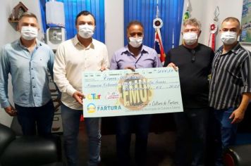 Dupla cerqueirense vence o Festival de Música em Fartura 