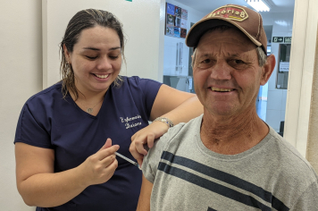 Secretaria de Saúde realiza campanha de vacinação contra gripe 