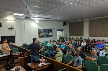 Autoridades e representantes da sociedade civil discutem a elaboração do Plano Diretor Municipal 