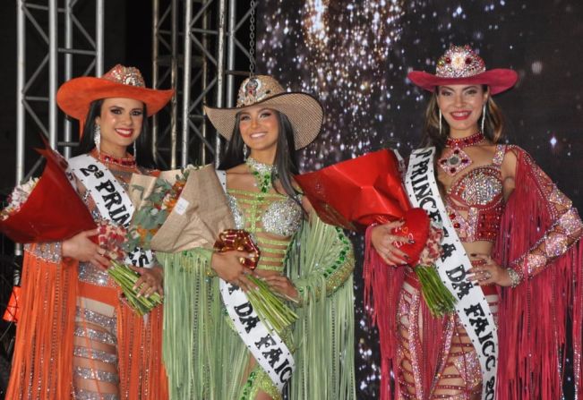 CONCURSO ELEGE A RAINHA E PRINCESAS DA 23ª FAICC RODEIO SHOW, APÓS DEZESSEIS ANOS 