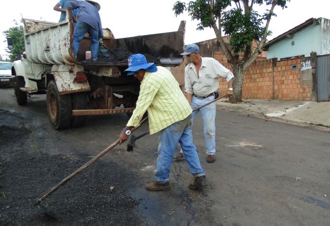 Prefeitura intensifica a Operação Tapa-Buracos 