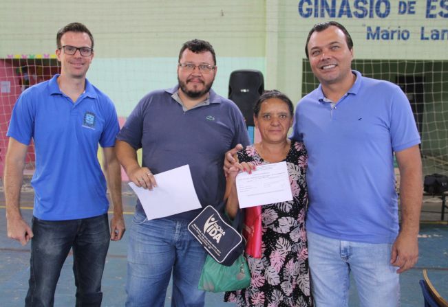 CDHU realiza sorteio de ordem das casas,,às famílias cerquerienses 