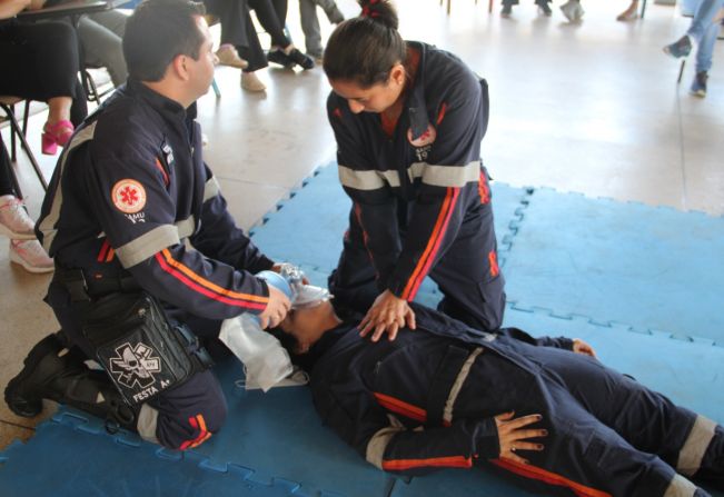 Profissionais do SAMU ministram capacitação Aos colaboradores da APAE